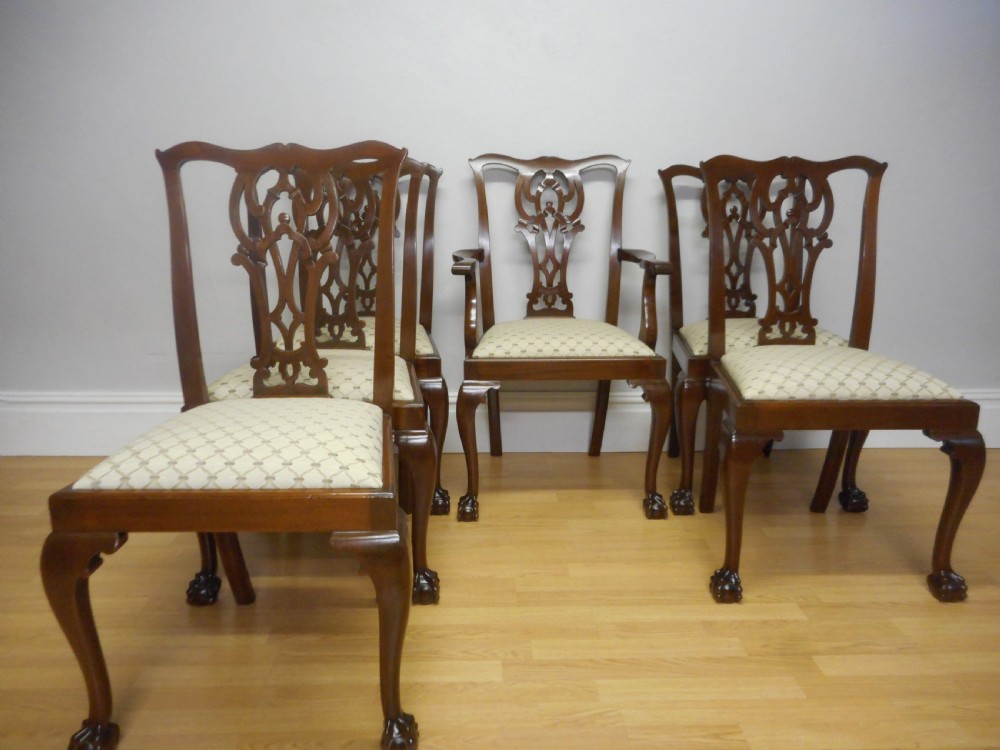 Antique Set of 6 Chippendale Dining Chairs View II