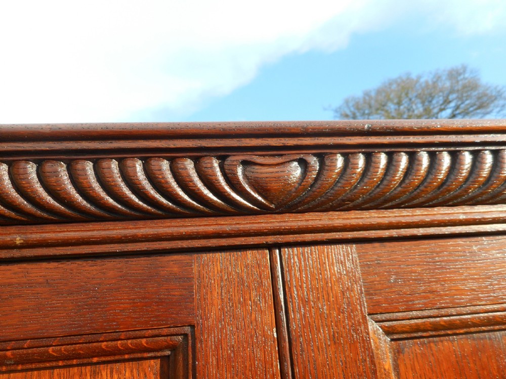 Arts & Crafts Oak Bookcase 11ft 

 View XVI