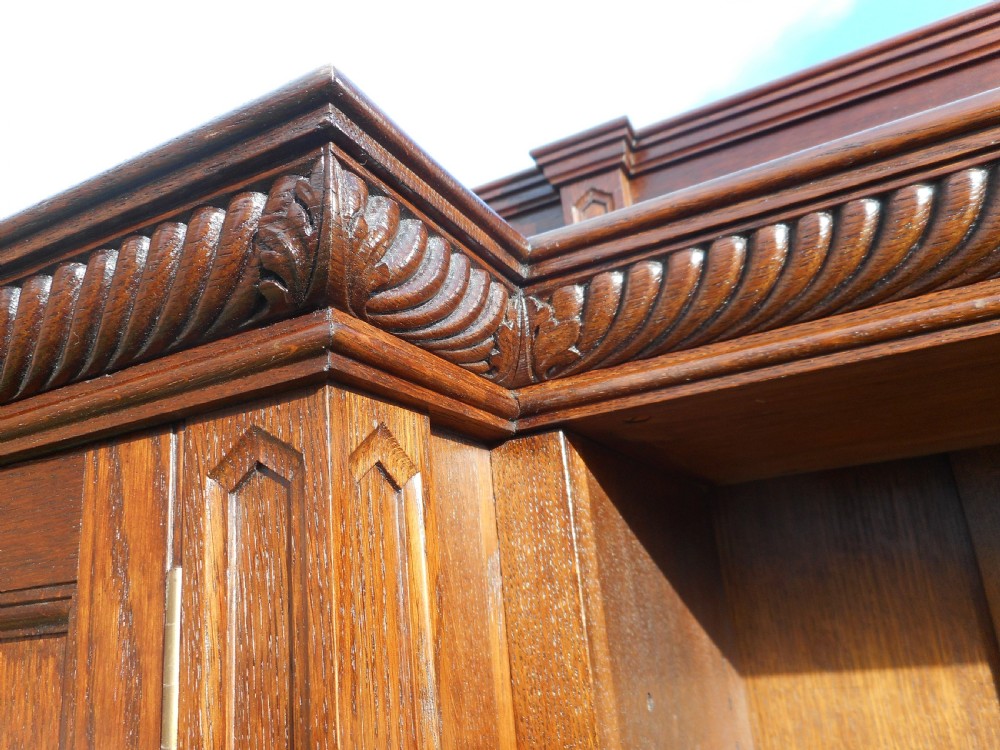 Arts & Crafts Oak Bookcase 11ft 

 View XVII