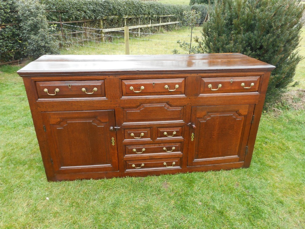 Antique Georgian Period Dresser Base in Oak
