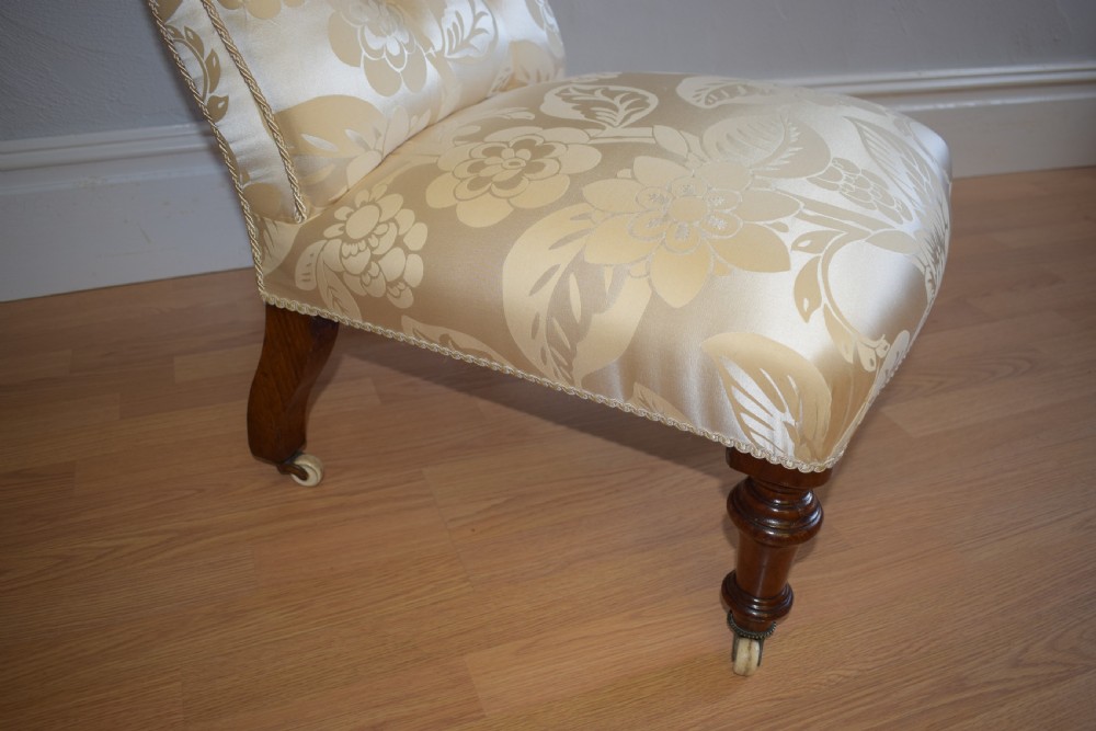 Antique Victorian Button Back Chair View VII