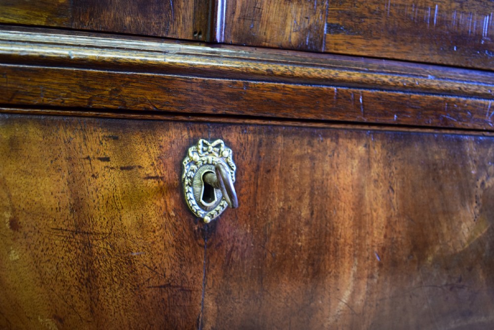 Antique Georgian Period Linen Press View XVII