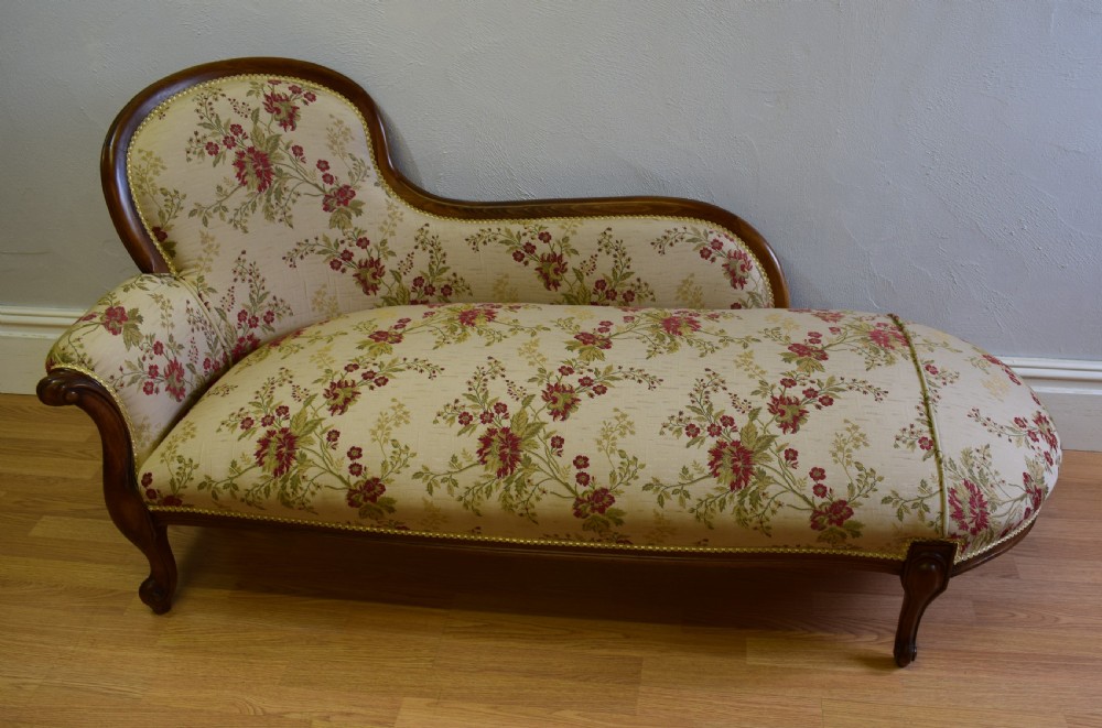Victorian Style Chaise-Lounge  View III