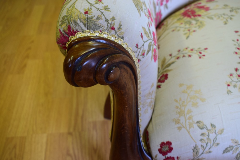 Victorian Style Chaise-Lounge  View XVI