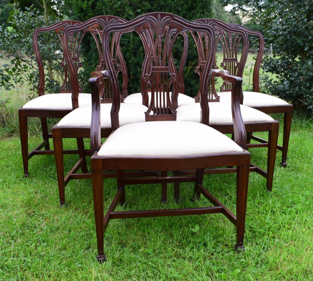  Set of 6 Heppelwhite Dining Chairs View XI