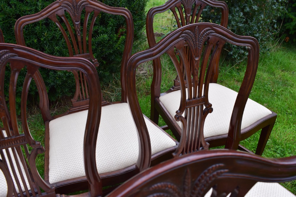  Set of 6 Heppelwhite Dining Chairs View XIV