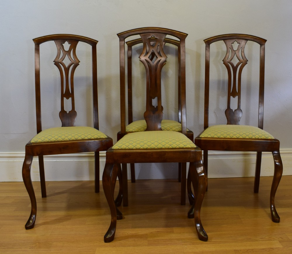 Antique Set of 4 Late Victorian High Back Dinning Chairs View II