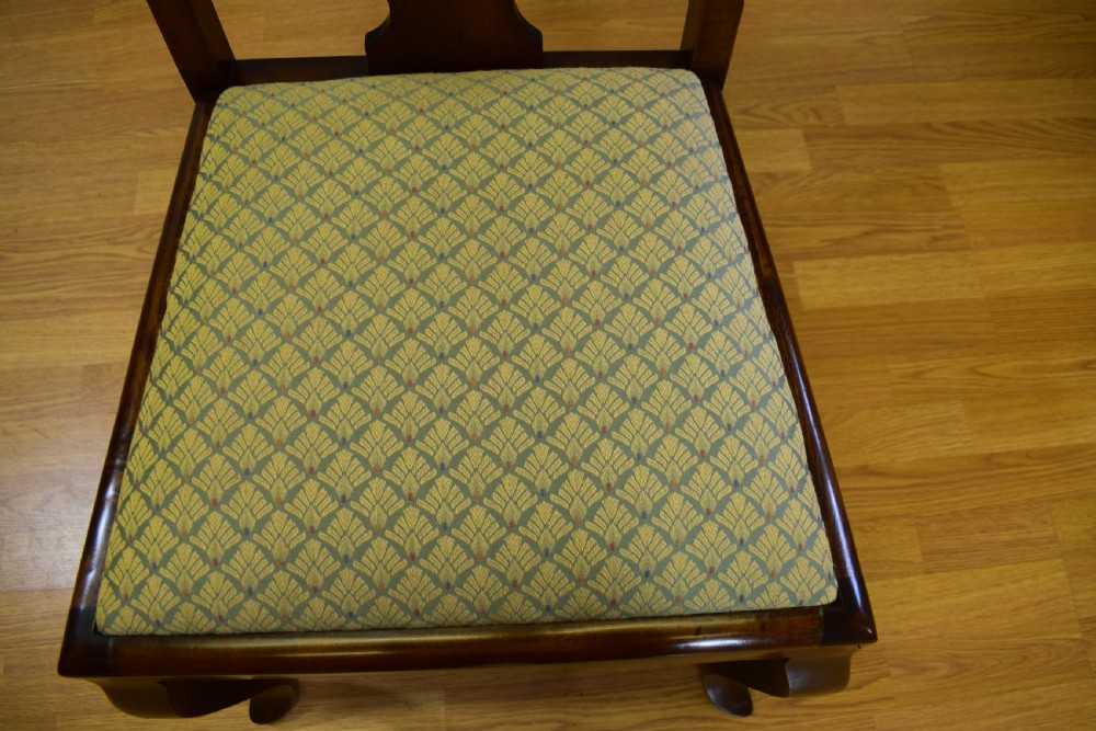 Antique Set of 4 Late Victorian High Back Dinning Chairs View V