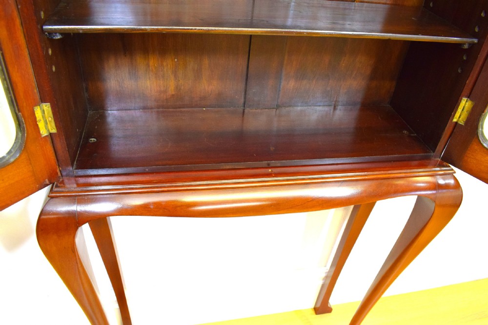 Late Victorian Bookcase on Stand View XI
