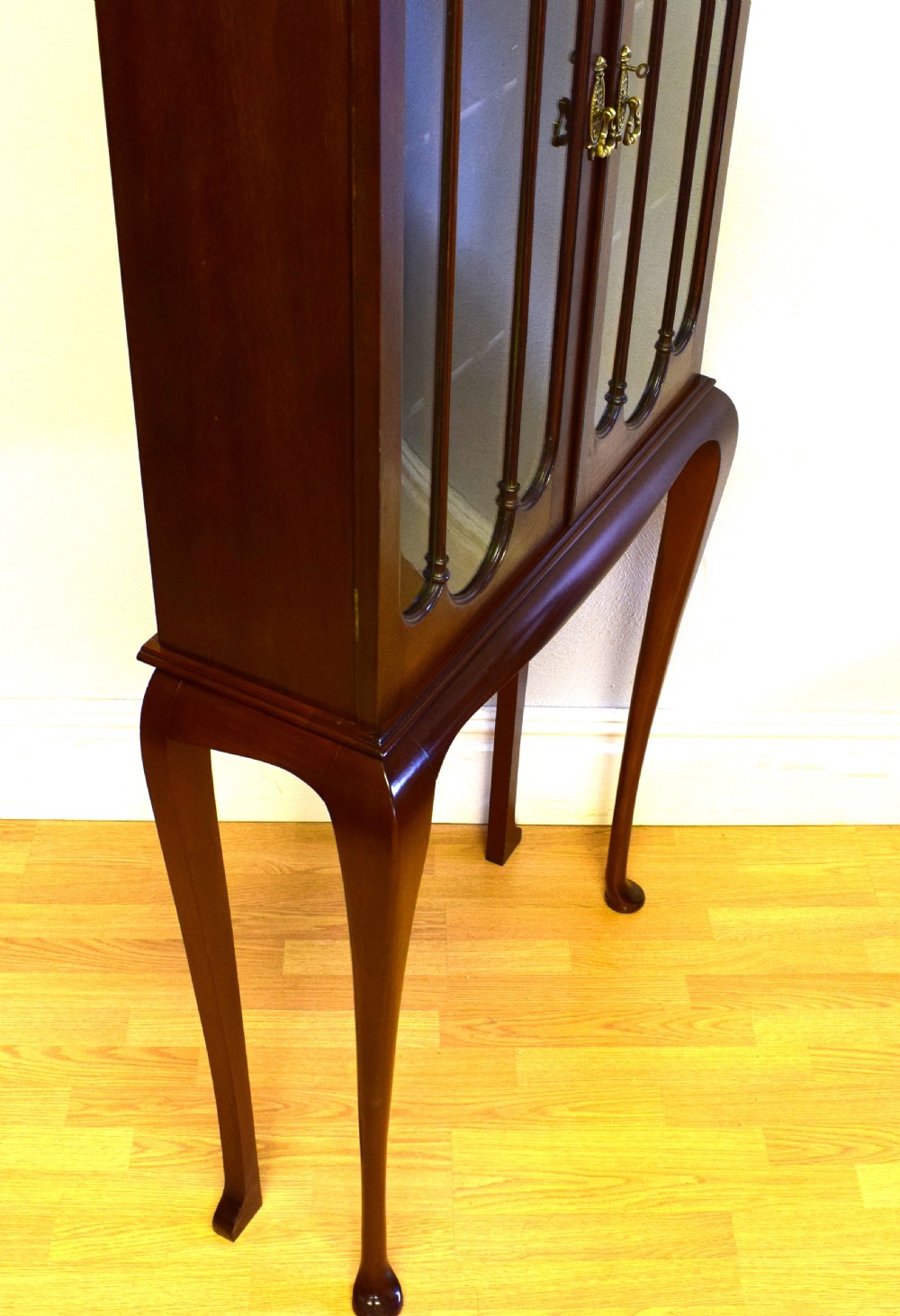 Late Victorian Bookcase on Stand View XIII