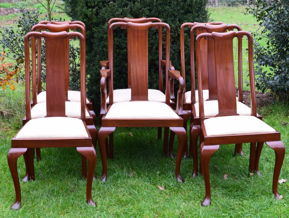  8 Queen Anne Style Dining Chairs (Circa 1890) View IX