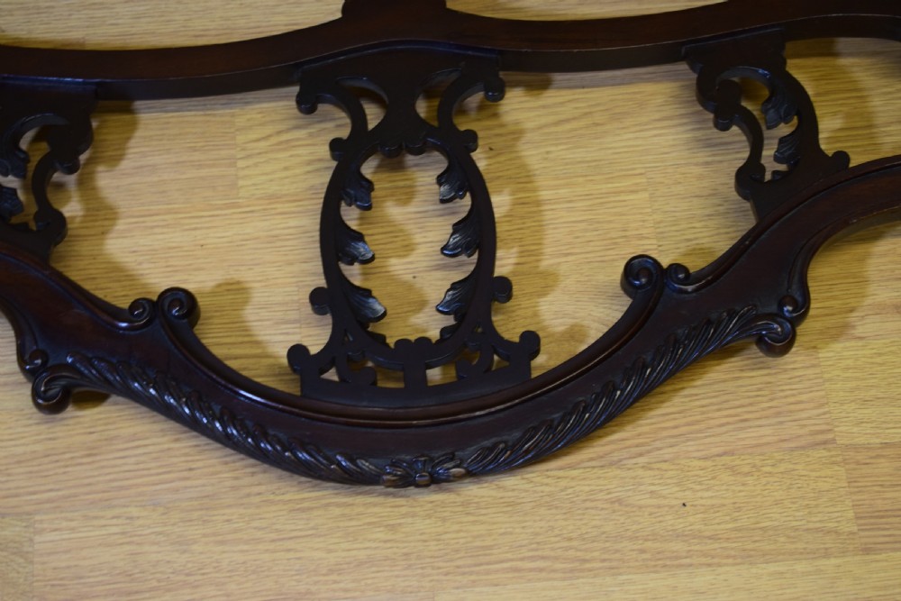 Victorian Chaise Lounge  View XVI