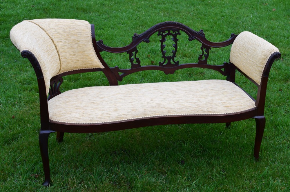 Victorian Chaise Lounge  View XIX