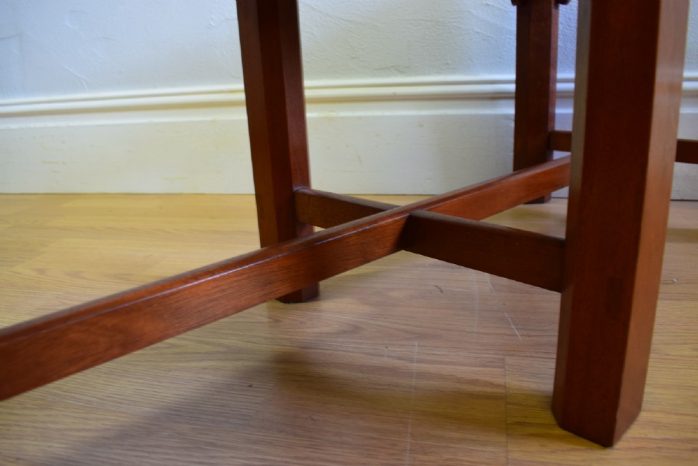 Mahogany Duet Stool View X
