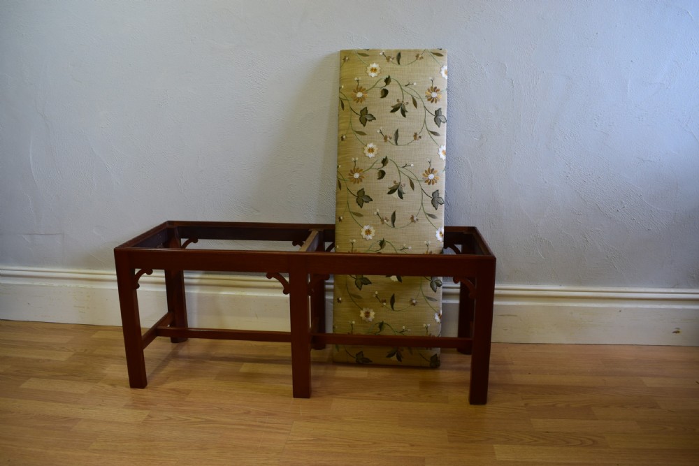 Mahogany Duet Stool View XV