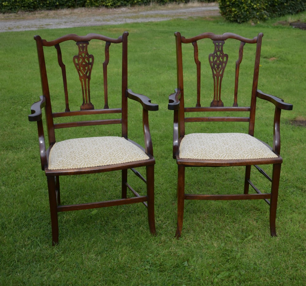 Antique English Edwardian Pair of Arm Chairs (Circa 1910)