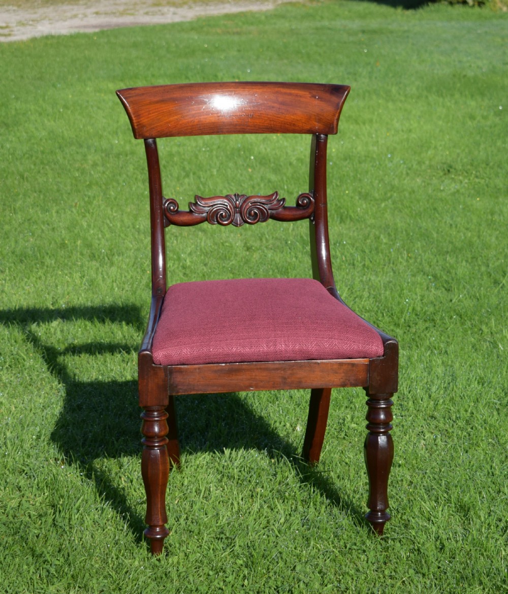 Antique English Early Victorian Side Chair (Circa 1850)