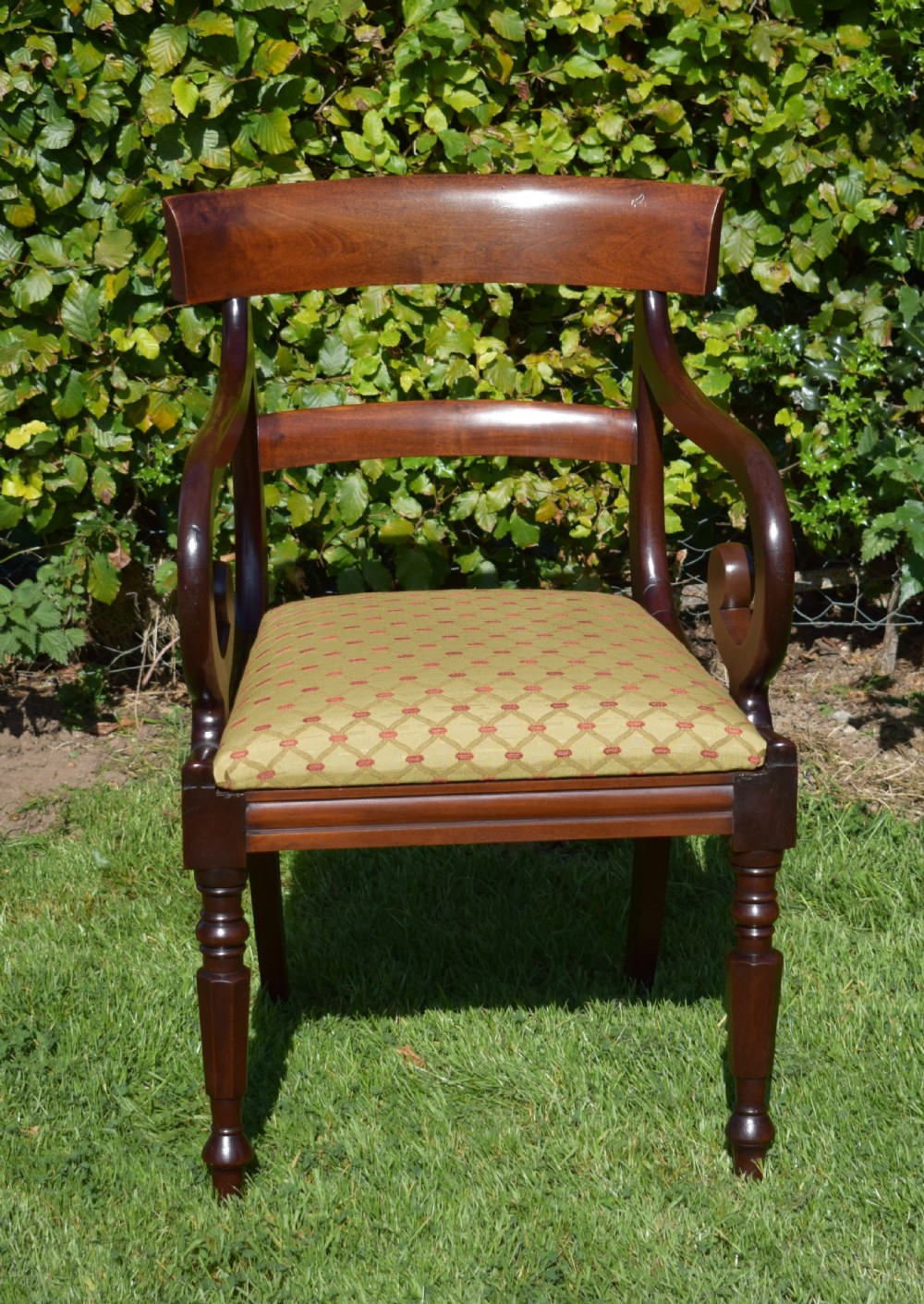 Antique English Early Victorian Arm Chair in Mahogany (Circa 1840's) View II