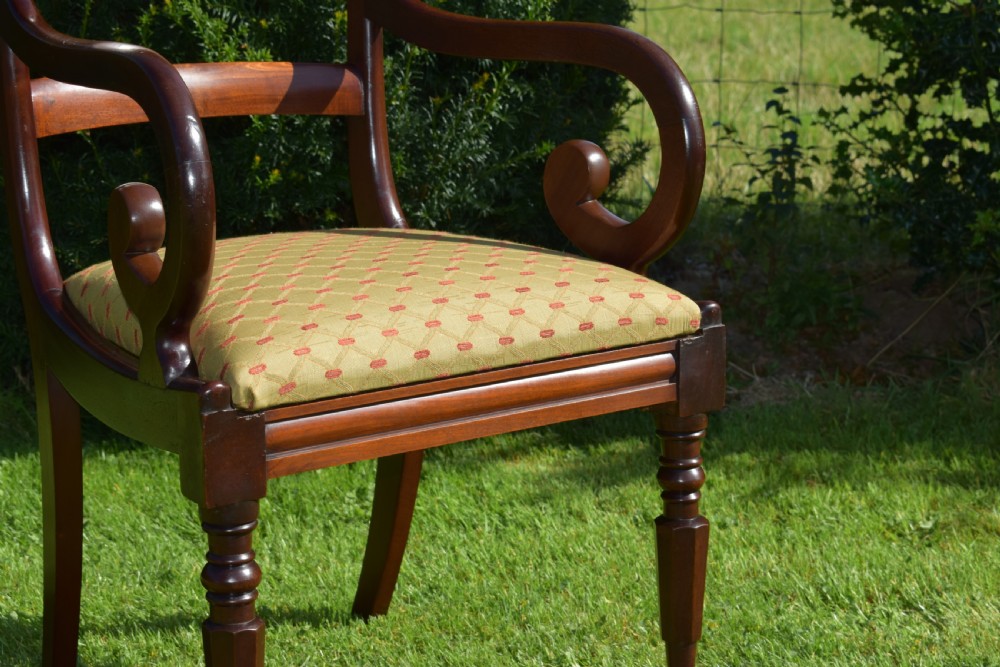 Antique English Early Victorian Arm Chair in Mahogany (Circa 1840's) View V