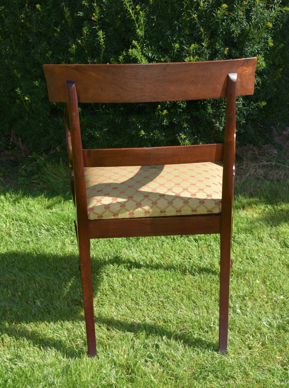 Antique English Early Victorian Arm Chair in Mahogany (Circa 1840's) View IX