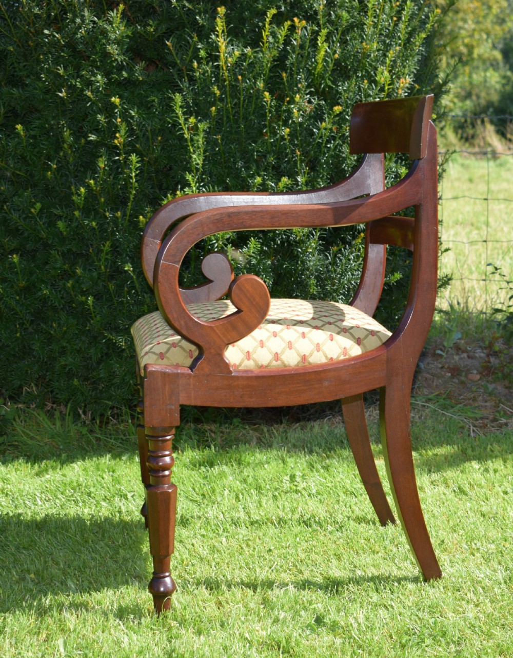 Antique English Early Victorian Arm Chair in Mahogany (Circa 1840's) View X