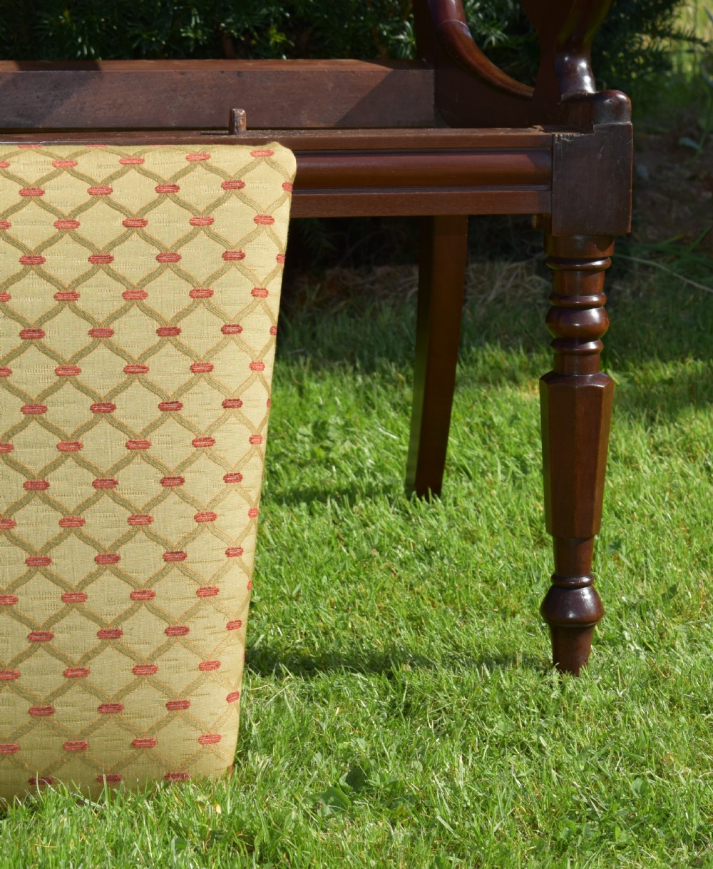 Antique English Early Victorian Arm Chair in Mahogany (Circa 1840's) View XII