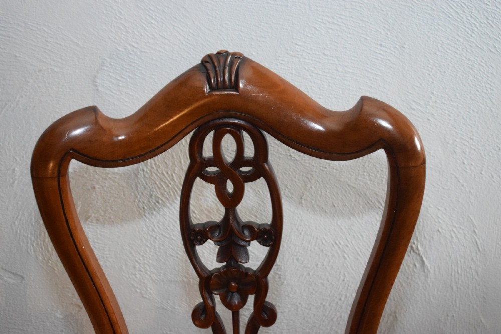 Antique set of 6 English Walnut Dining Chairs View XVI