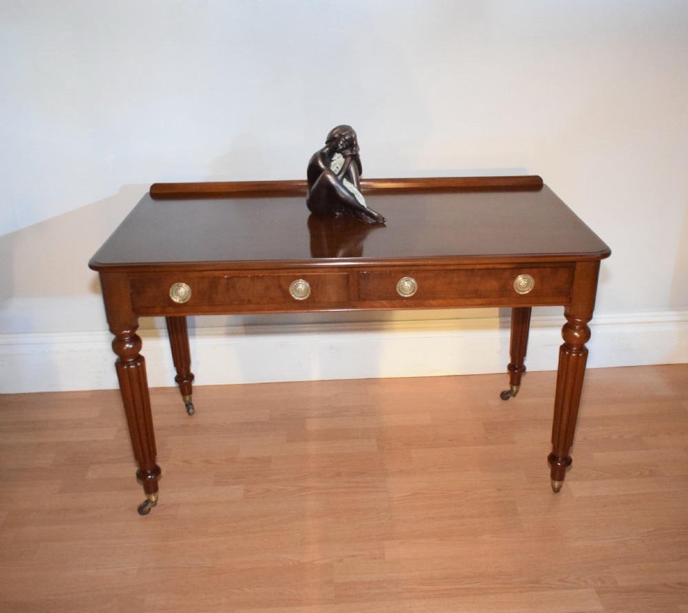 Antique Victorian 2 Drawer Table
