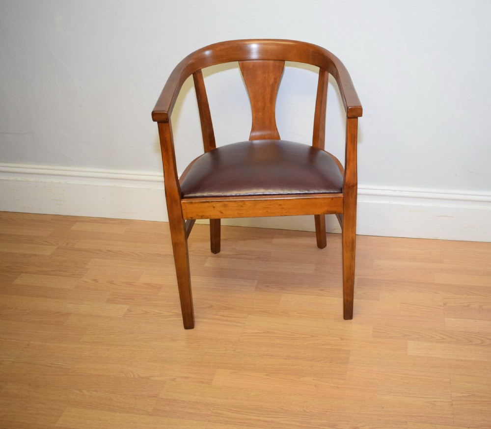 Early 20th Century Desk Chair View X