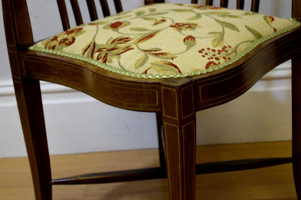 Antique Late Victorian Corner Chair View V