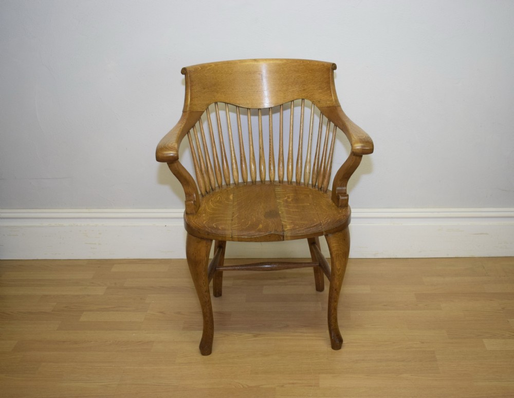 Antique English Victorian Desk Chair in Oak