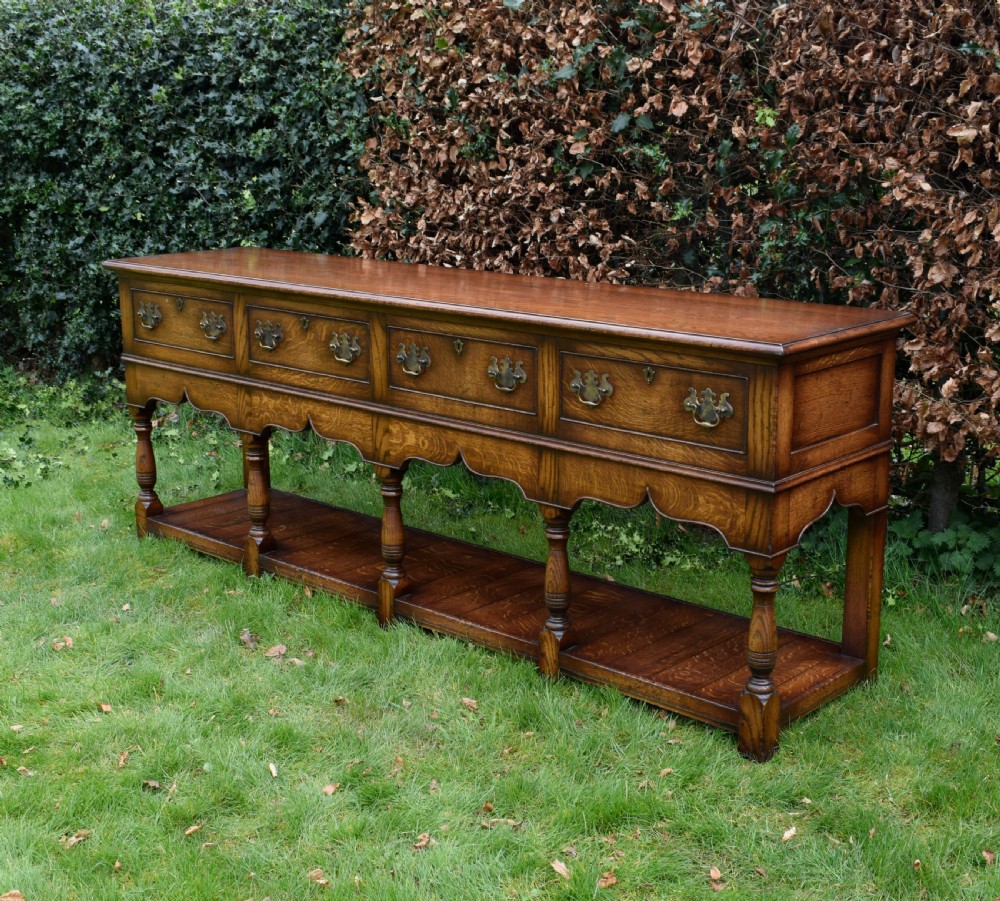 7ft Montgomeryshire  Dresser Base View V