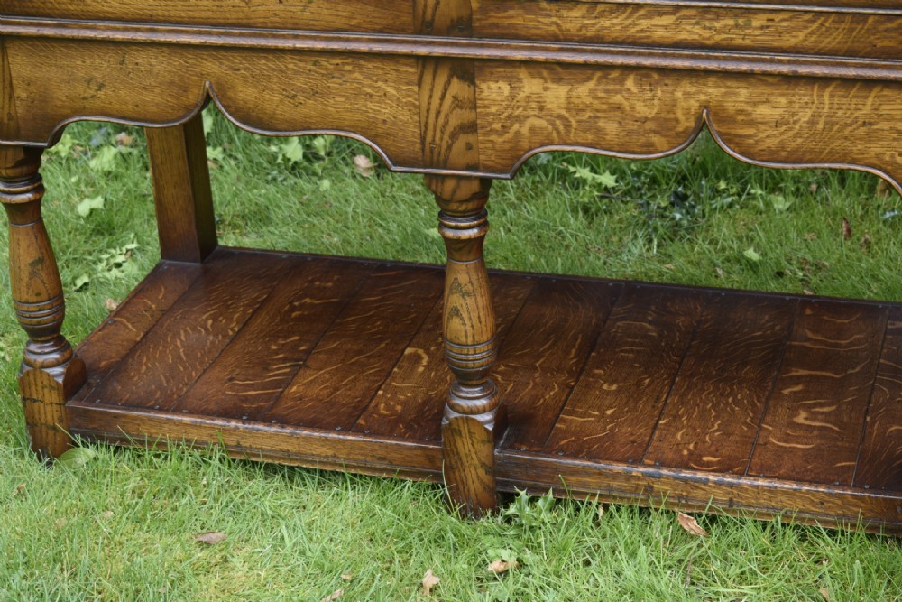 7ft Montgomeryshire  Dresser Base View XI