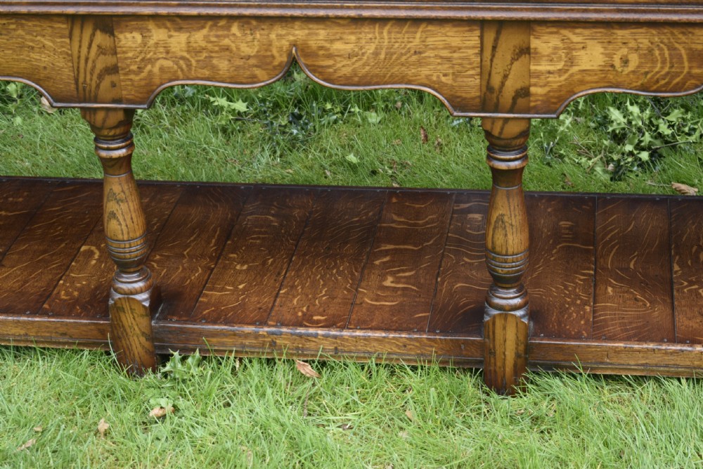 7ft Montgomeryshire  Dresser Base View XII