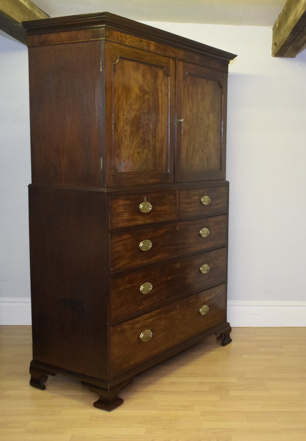 Antique Georgian Period Linen Press View XI