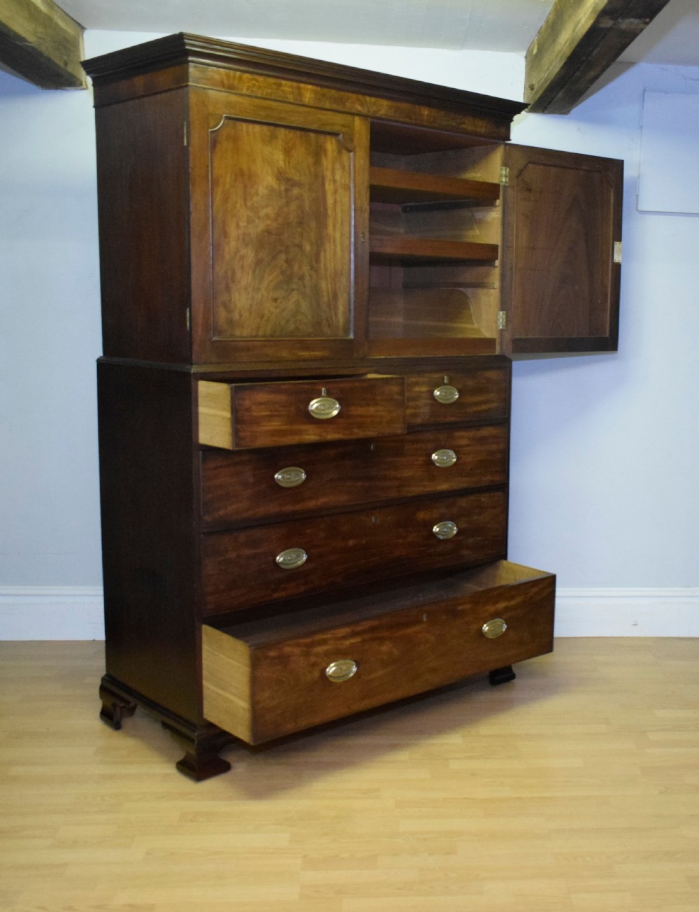 Antique Georgian Period Linen Press View XXII