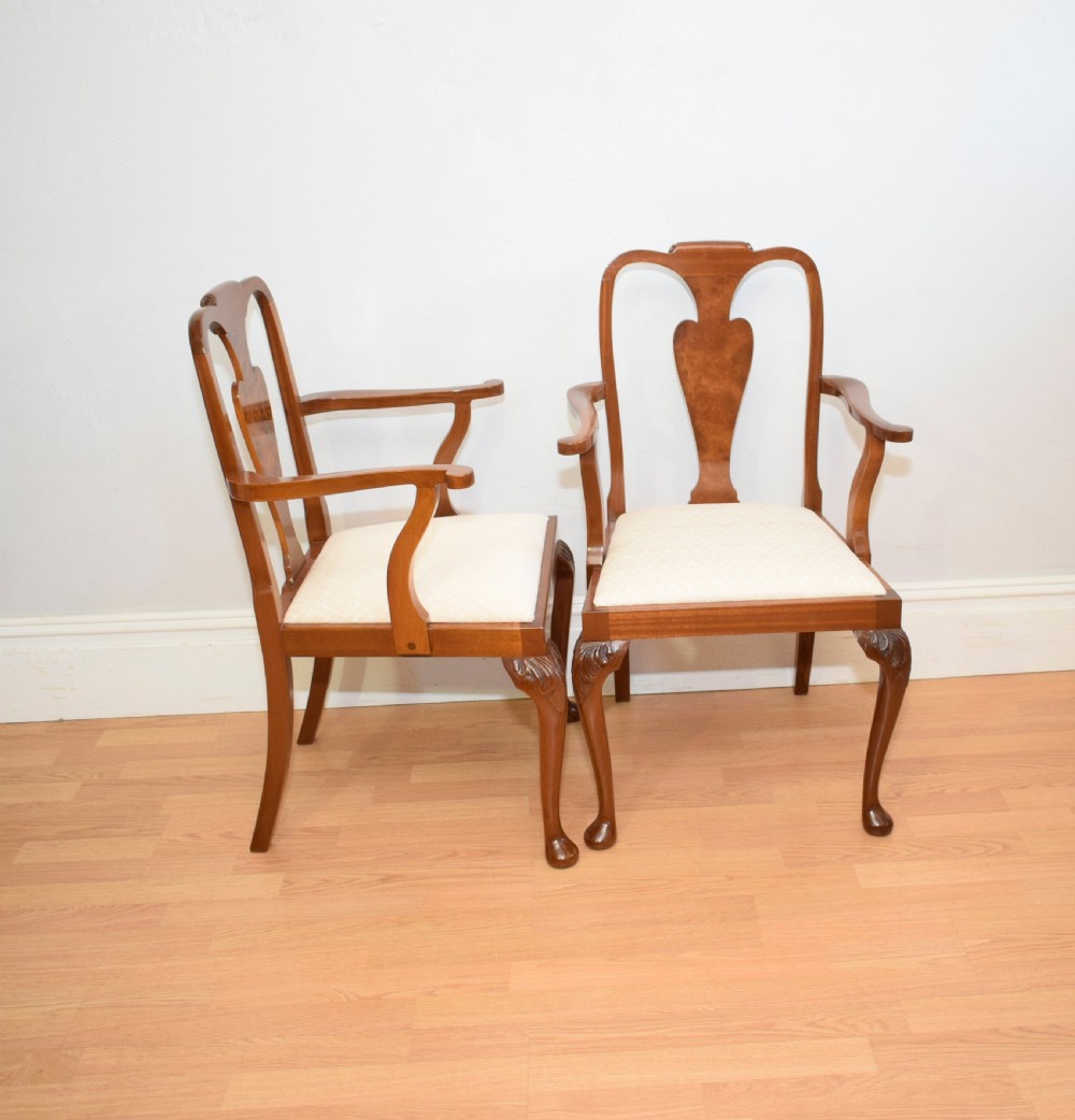 Antique  Set of 6 Walnut Dining Chairs View VIII