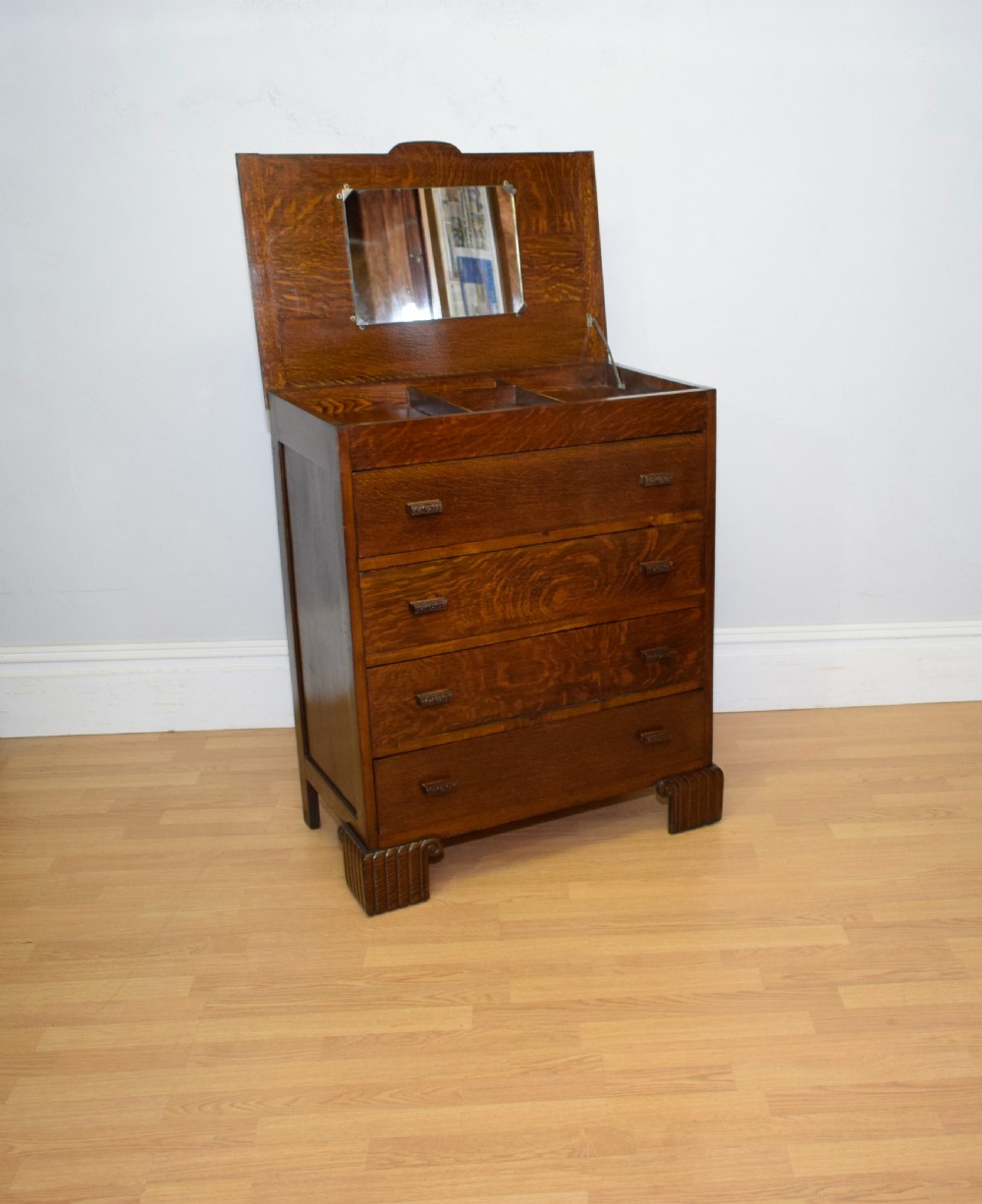 Art Deco Dressing Chest View V