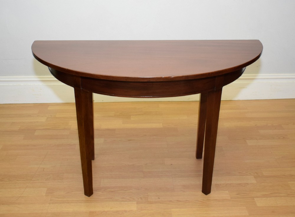 Demi Lune Table View VI