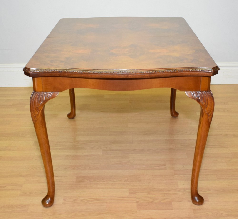 Early 20th Century Walnut Dining Table View II
