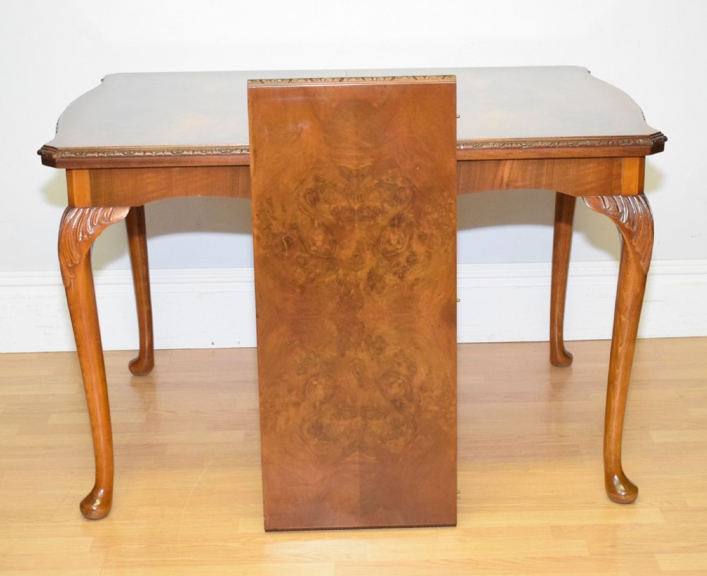 Early 20th Century Walnut Dining Table View III