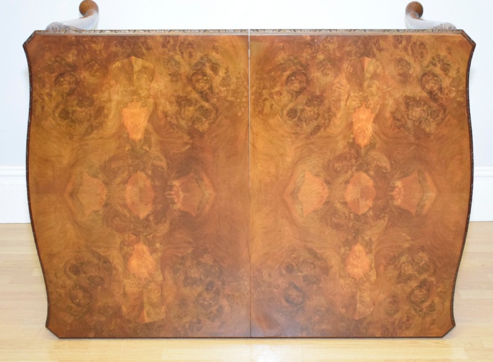 Early 20th Century Walnut Dining Table View VI