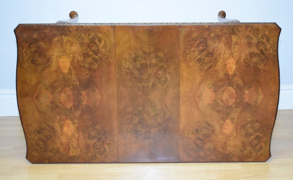 Early 20th Century Walnut Dining Table View XI