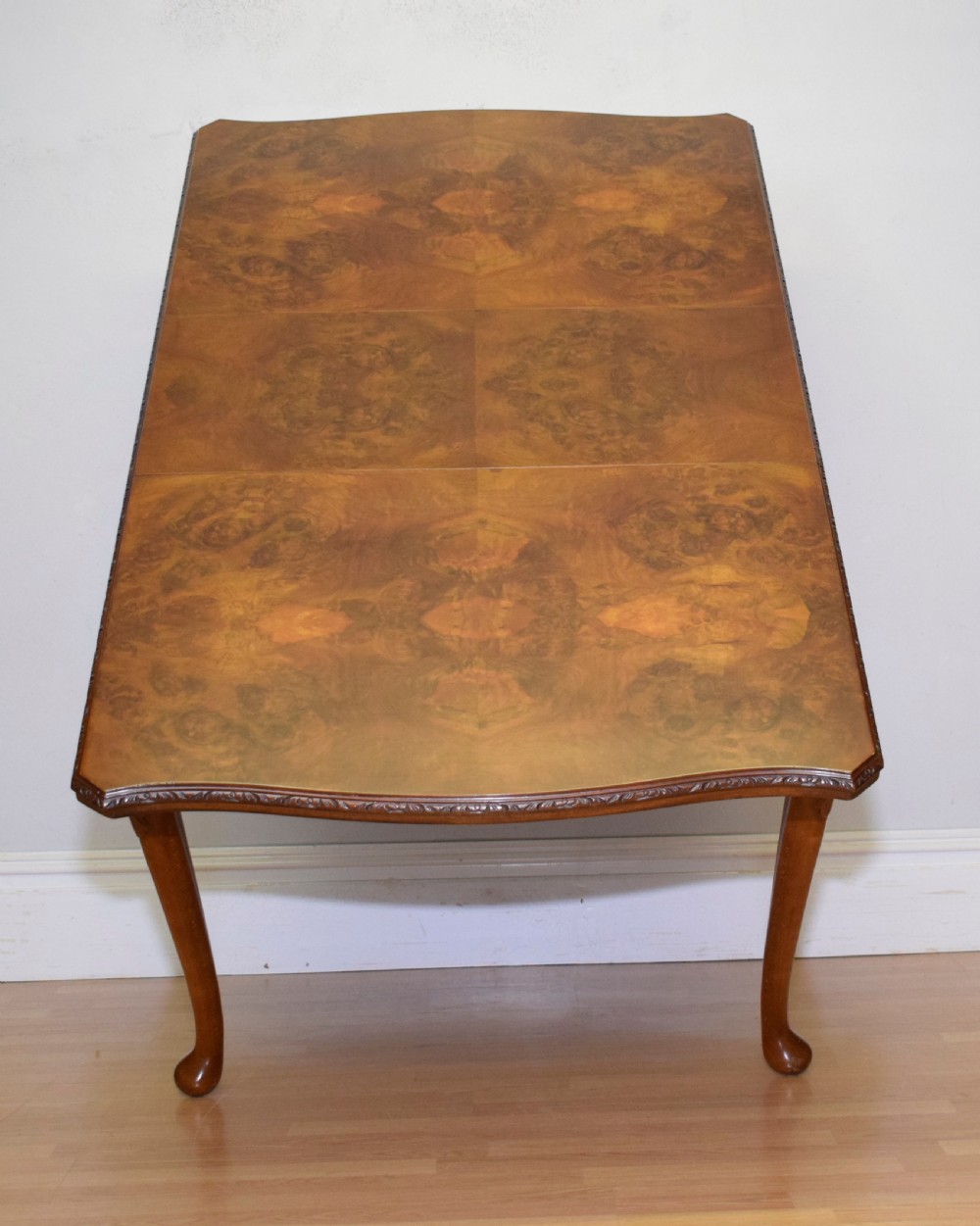 Early 20th Century Walnut Dining Table View XIV