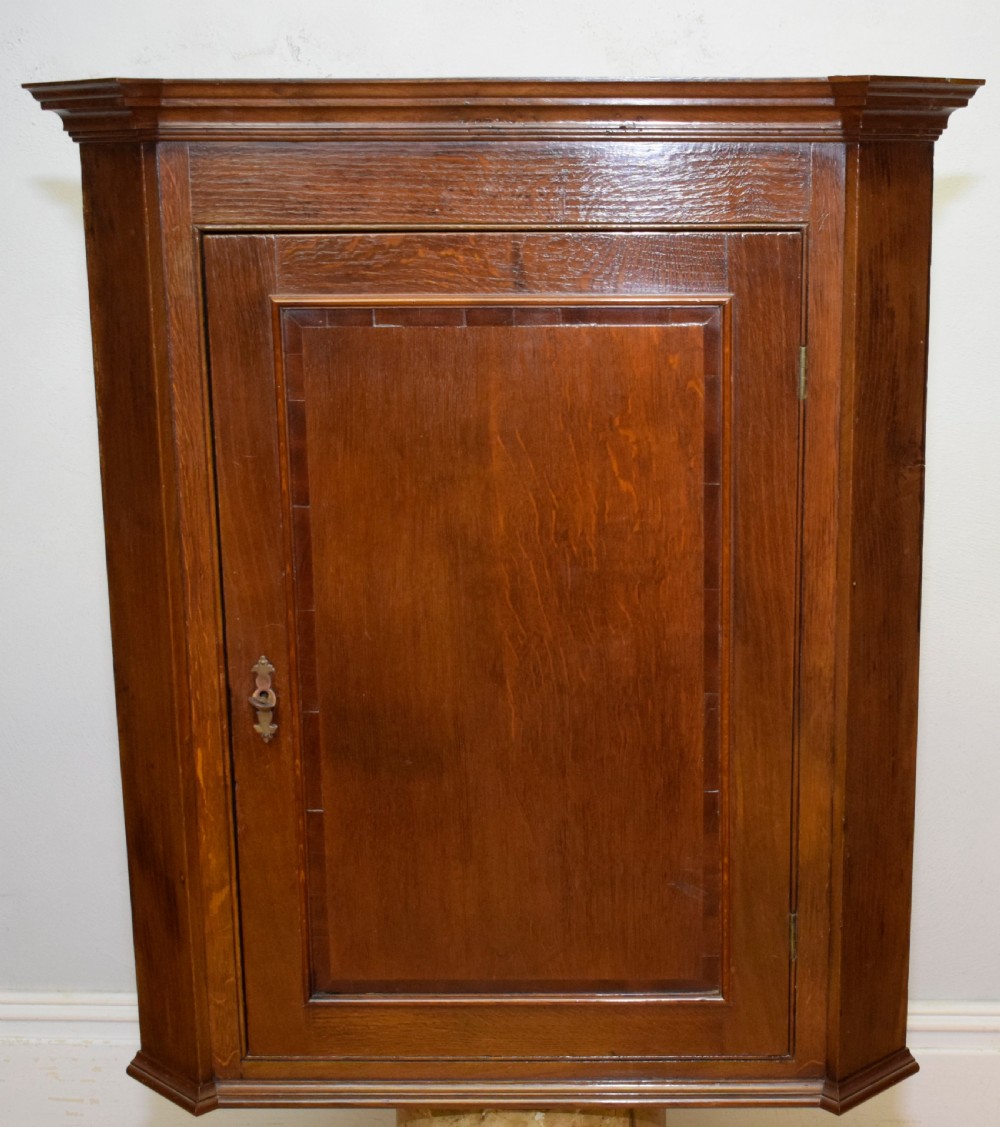 Antique Georgian Corner Cupboard