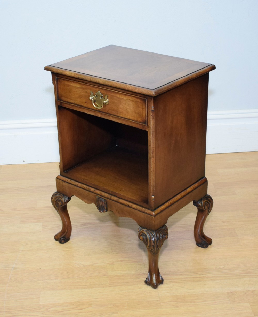 Early 20th Century Walnut Cabinet by Gillows View VI