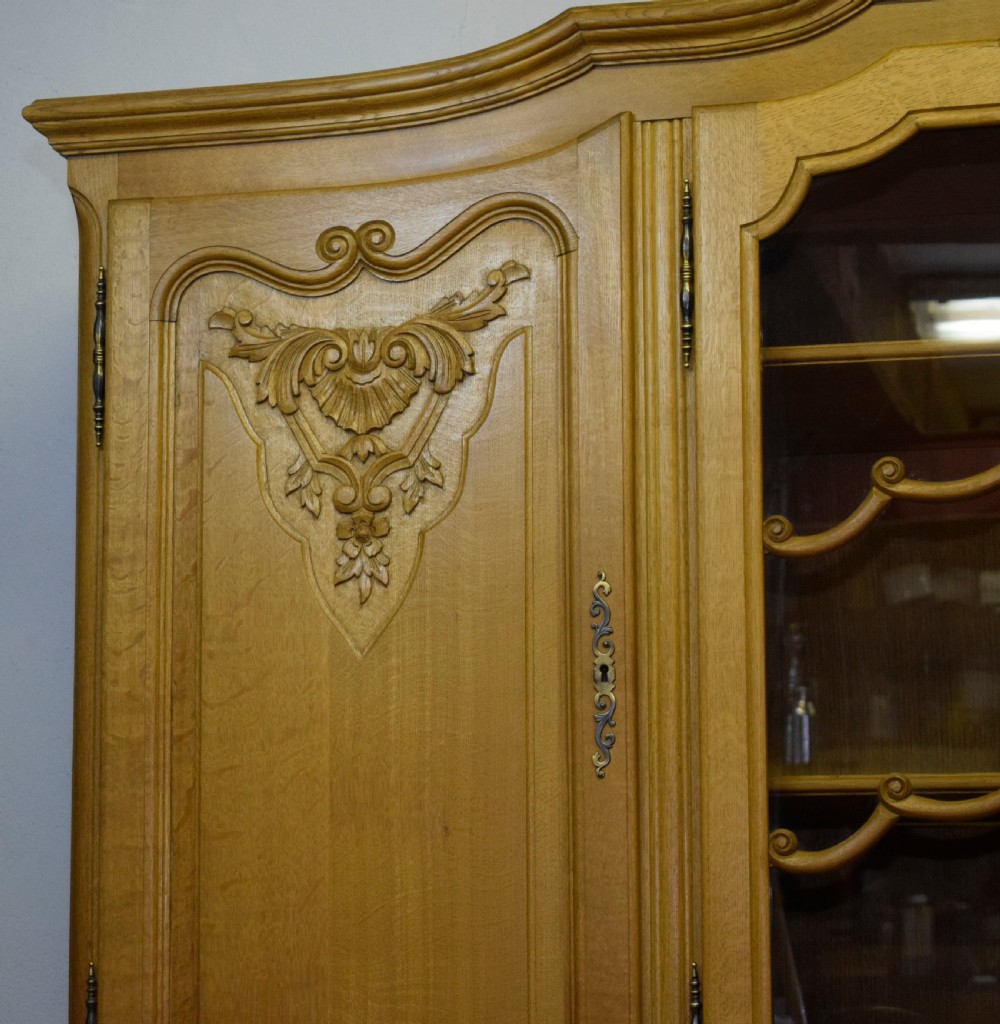 Early 20th Century Oak Display Cabinet View X