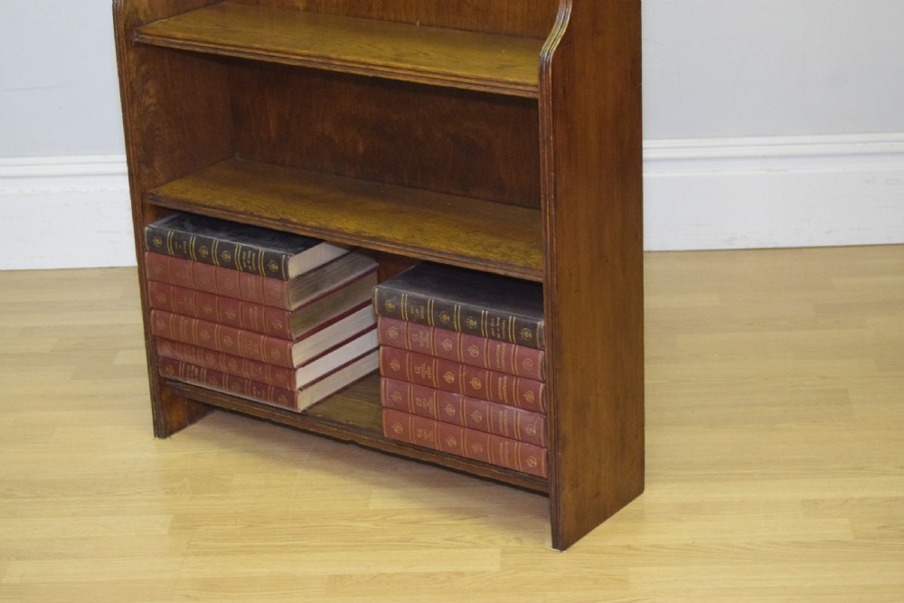 Early 20th Century Bookcase View III