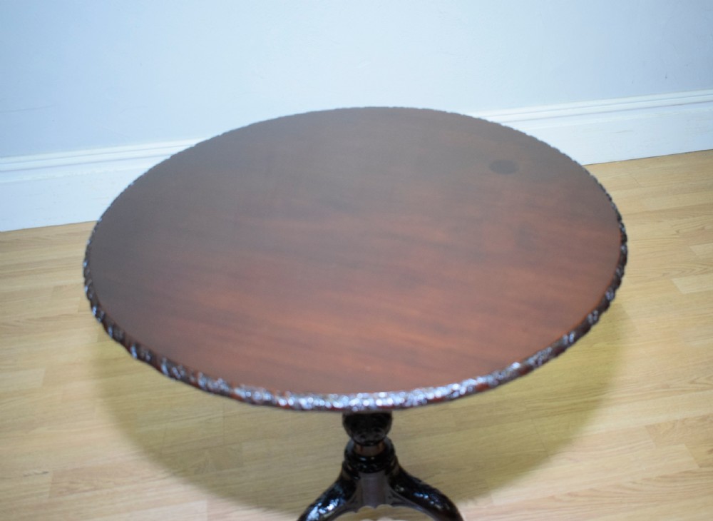 Early 20th Century Tripod Table View XVII