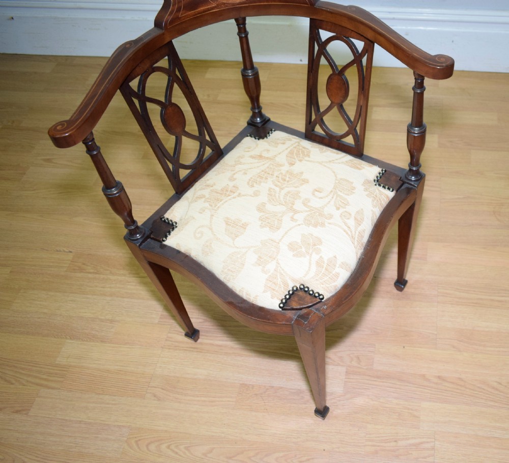 Victorian Corner Chair View III